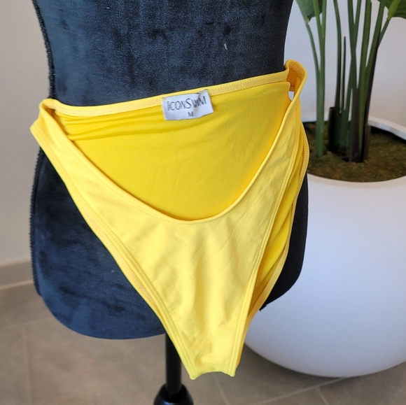 Icon swim Yellow low cut high side bikini bottoms - Picture 7 of 9